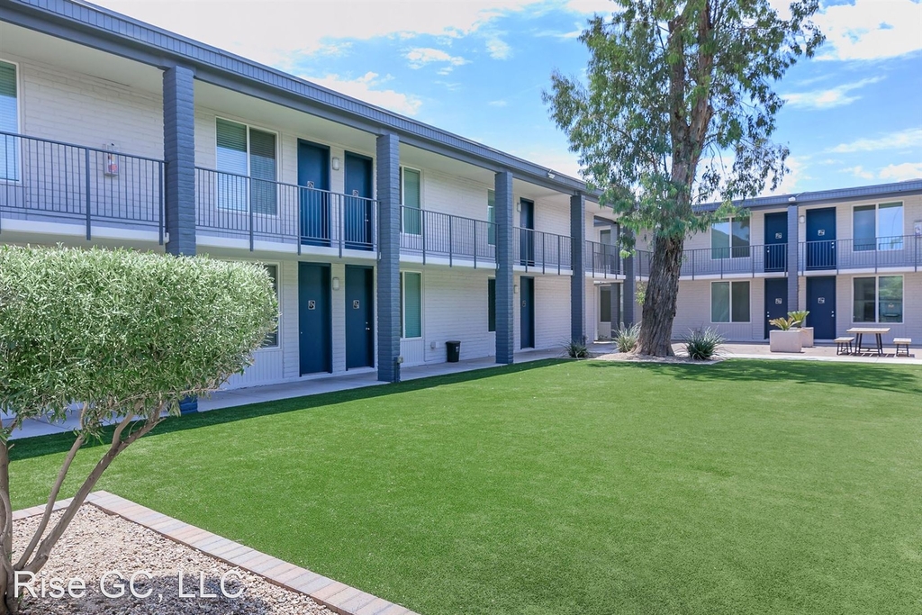 3535 W Camelback Rd - Photo 10