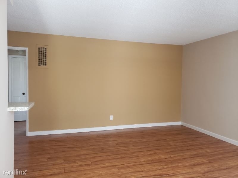 20810 Amie Ave 13 - Photo 2