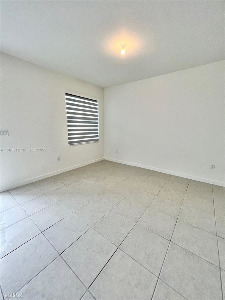 12985 Sw 233rd Ter # 12985 - Photo 13