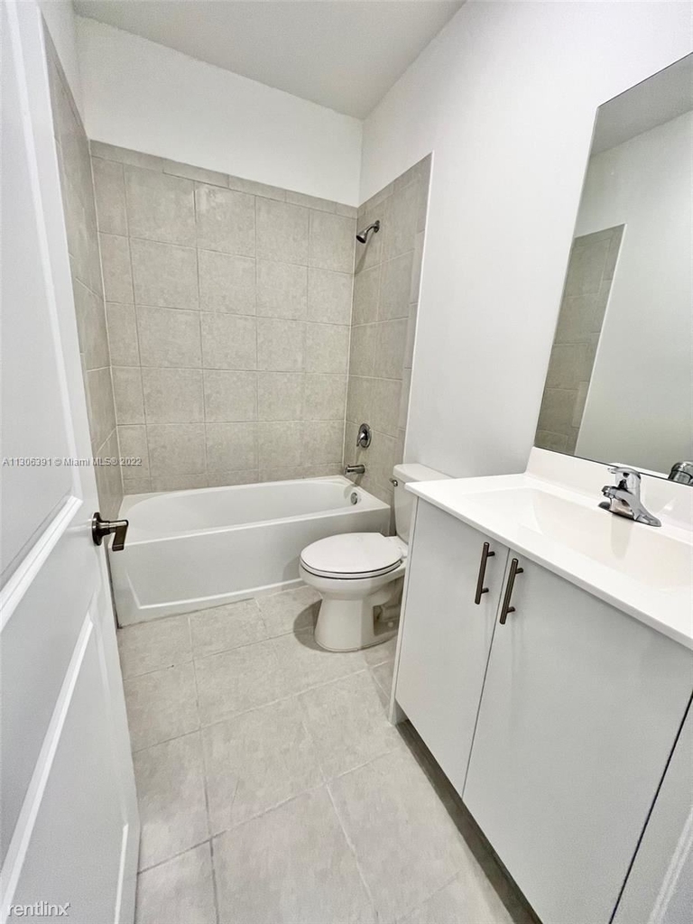 12985 Sw 233rd Ter # 12985 - Photo 7