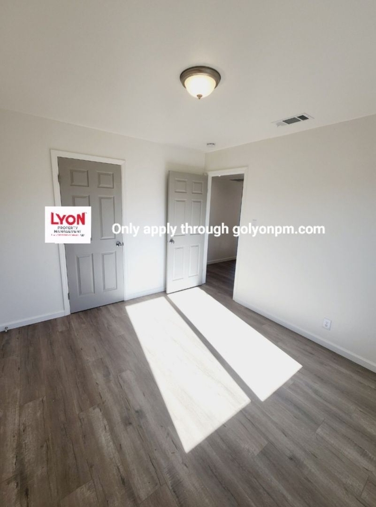 708-710 Poplar Avenue - Photo 10