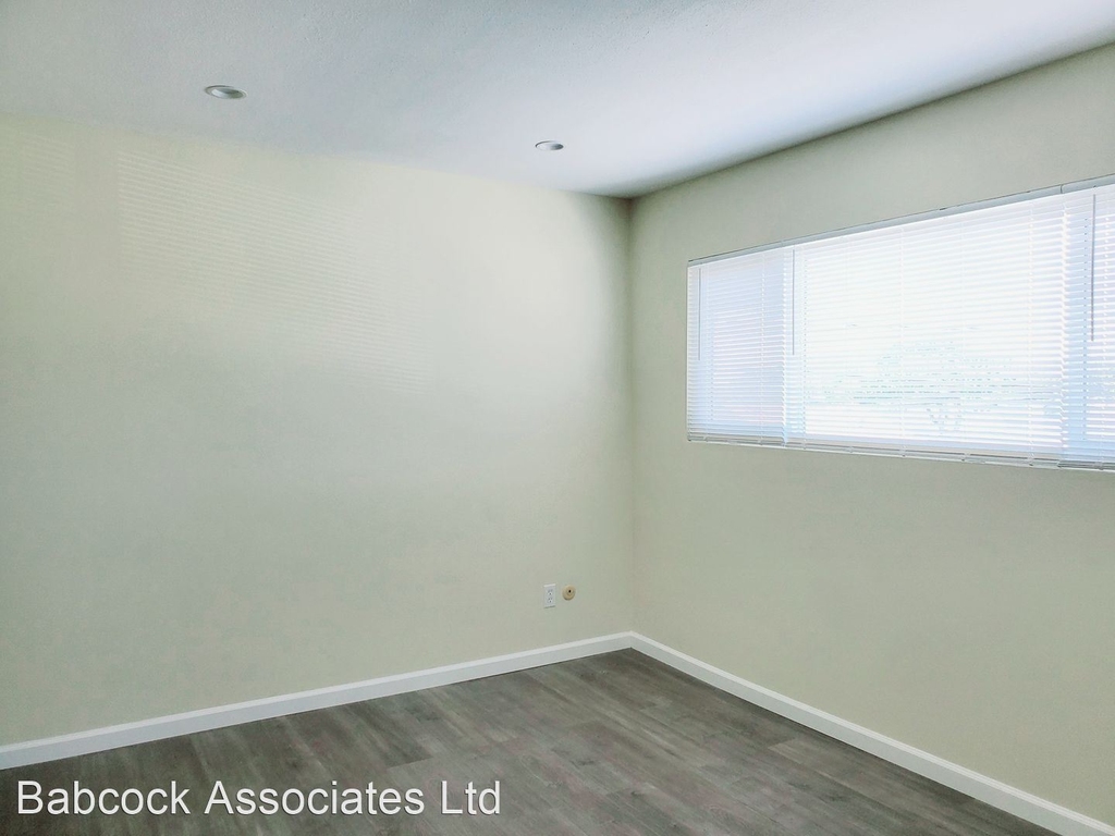 25252 Bigelow Road - Photo 10