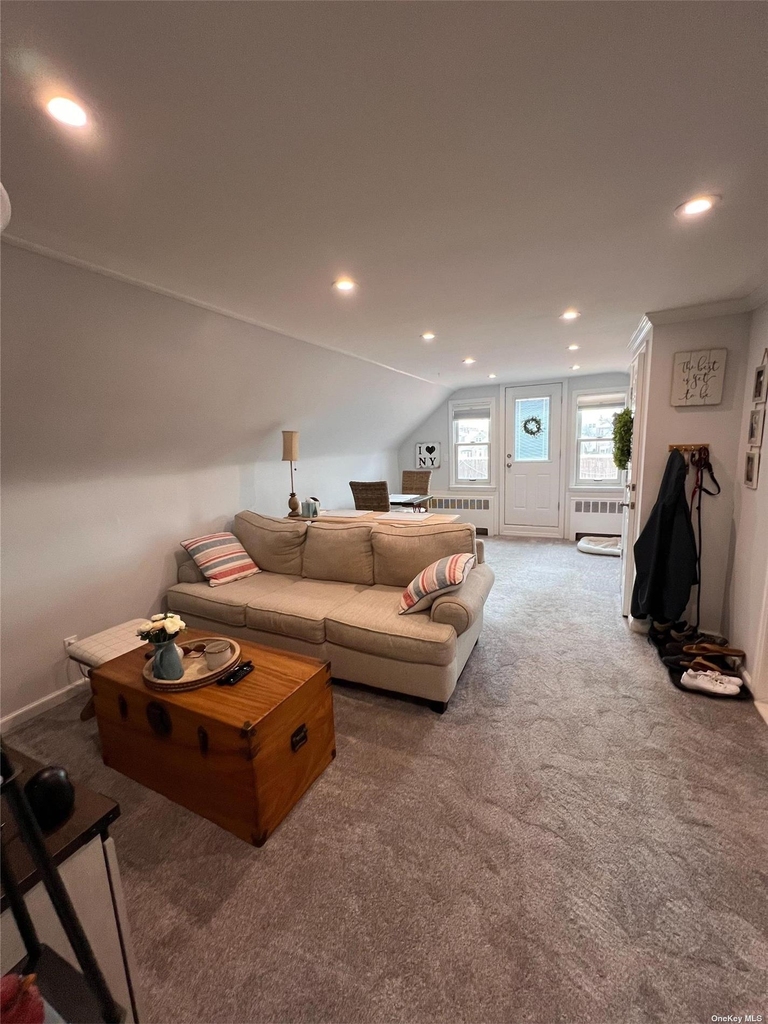 537 E Park Avenue - Photo 8