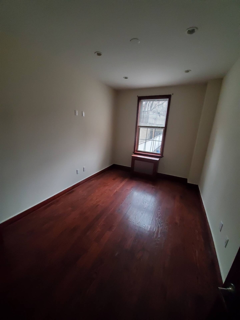 43-15 61st Street - Photo 5