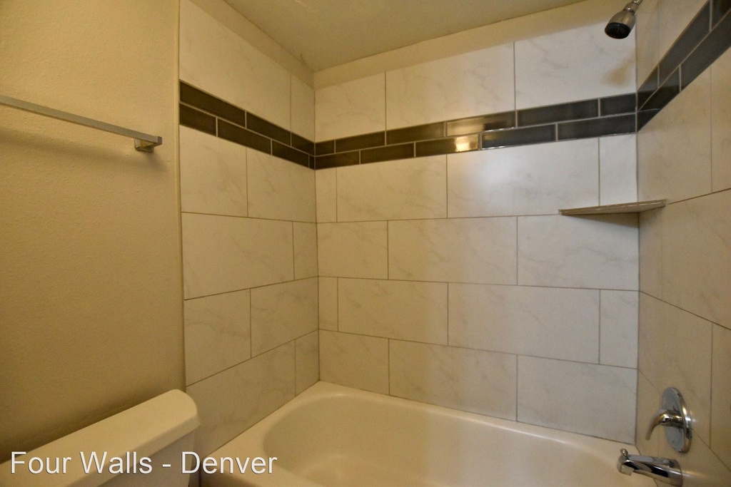 3600 S Lowell Blvd - Photo 6