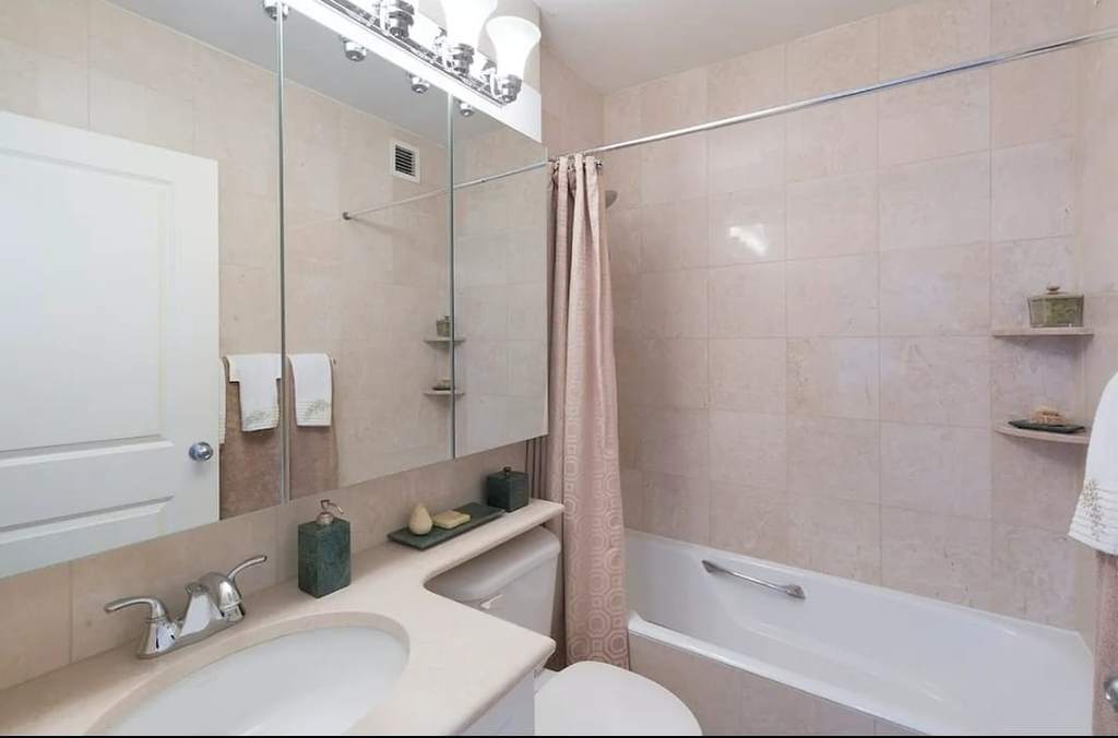 225 East 95th Street - Photo 3