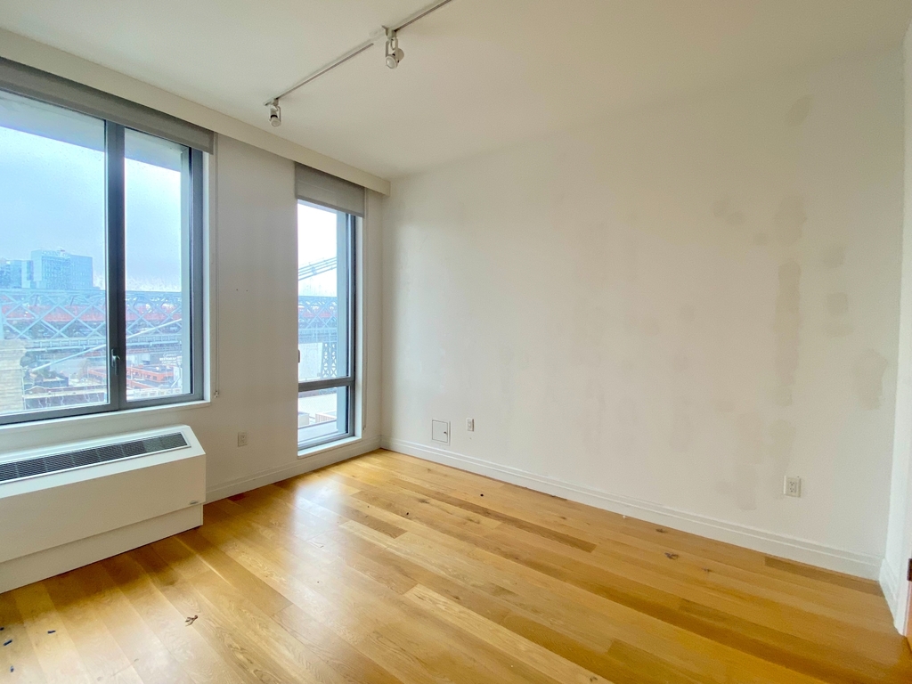 325 Kent Avenue - Photo 3