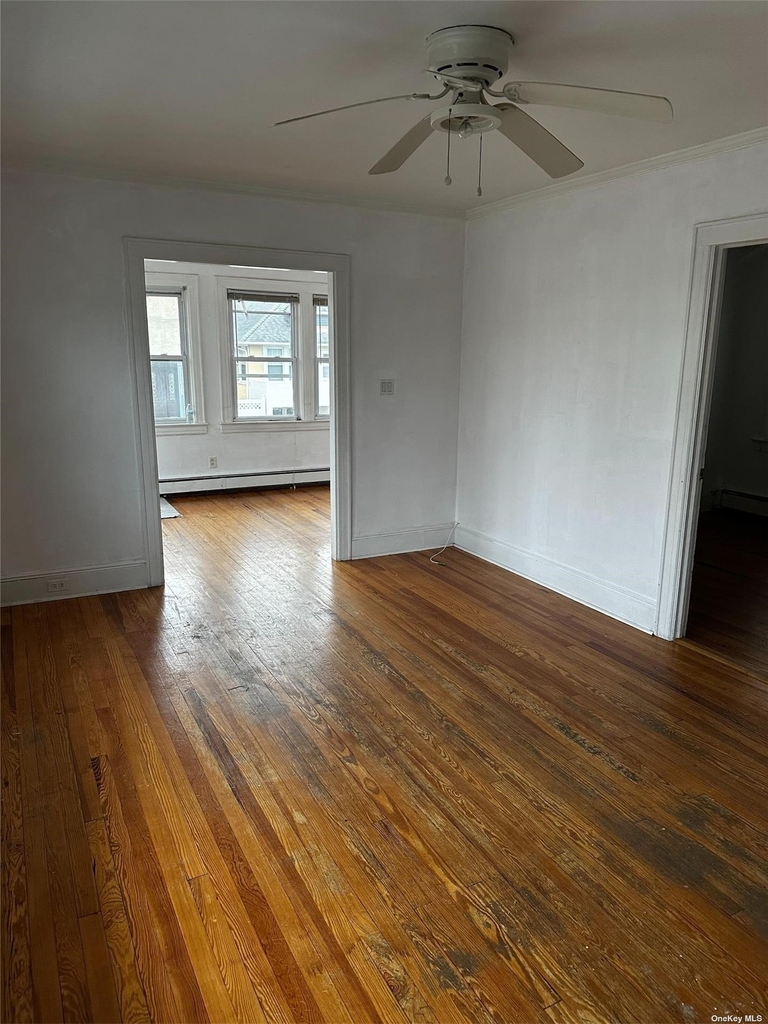 105 Illinois Avenue - Photo 2