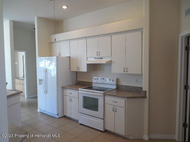 13340 Spring Hill Drive - Photo 11