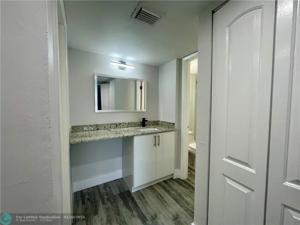 8850 Fontainebleau Blvd - Photo 20