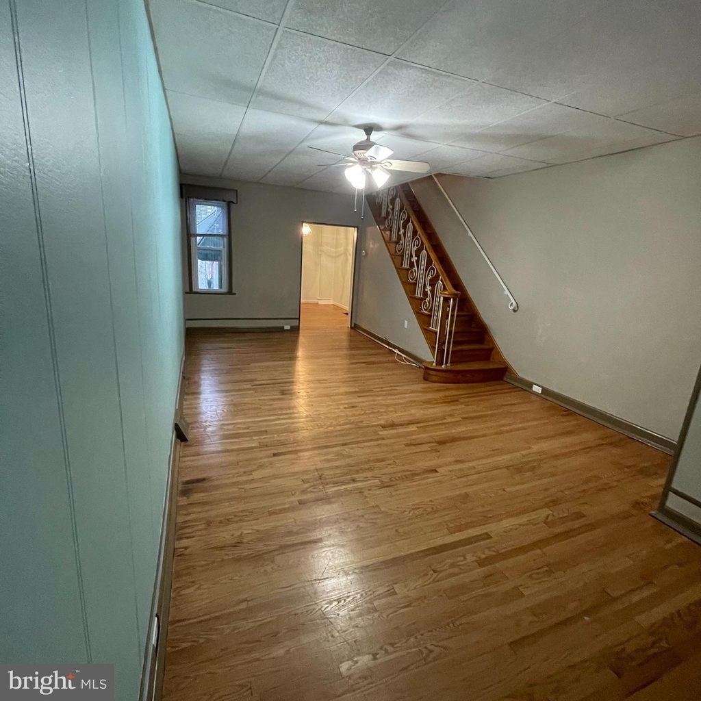 3029 Mercer Street - Photo 1