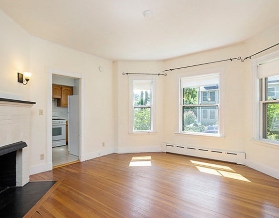 118 Harvard Avenue - Photo 4