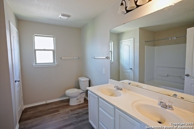 207 Pleasanton Spring - Photo 18