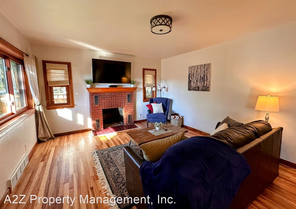 120 N. 23rd St. - Photo 9