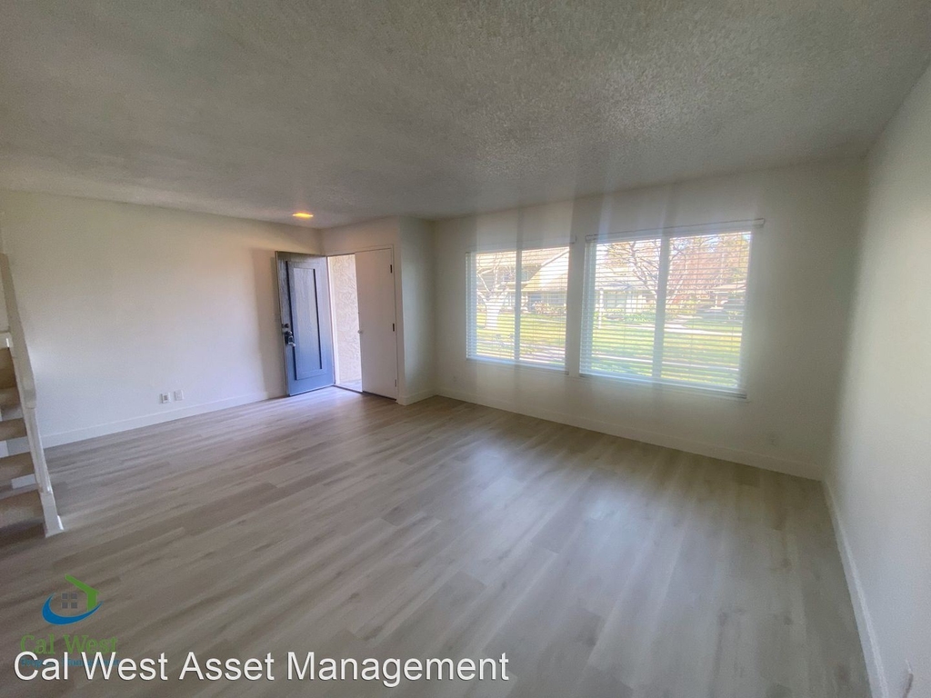 1126 Longbranch Court - Photo 14