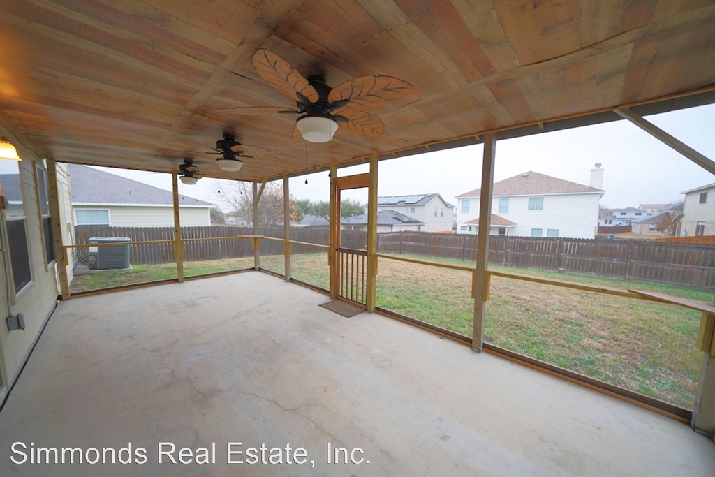 221 Willow Branch - Photo 43