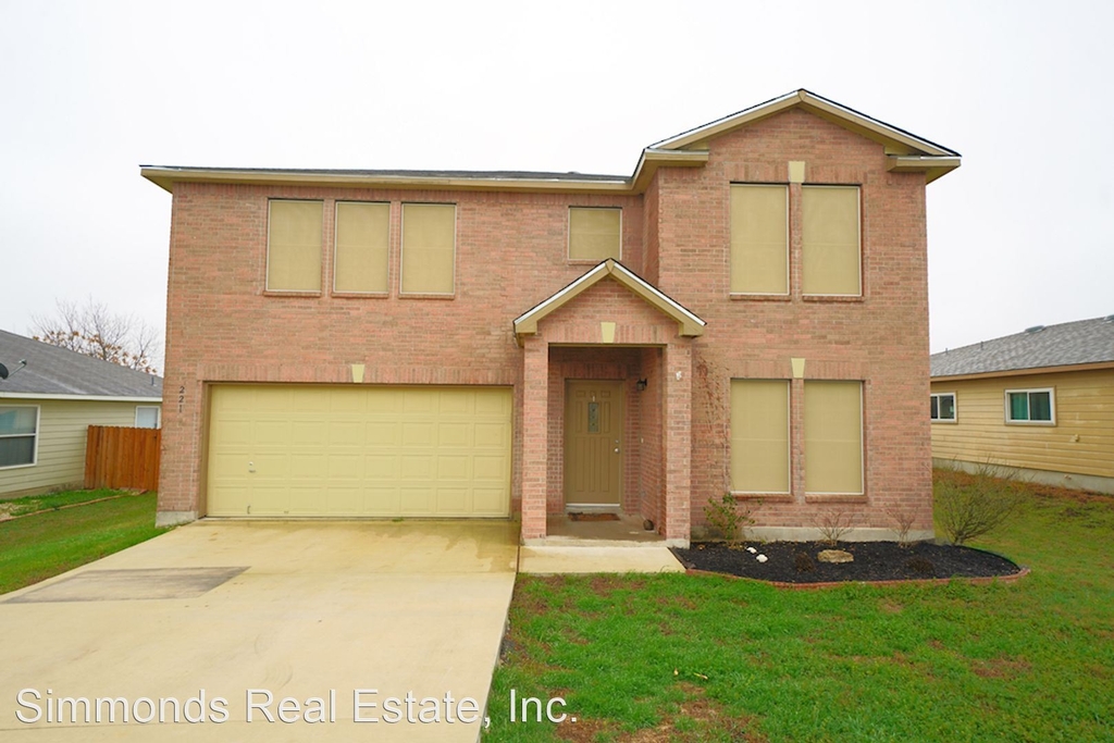 221 Willow Branch - Photo 0