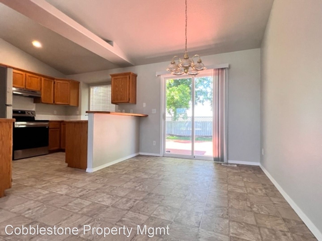 4152 W Niemann - Photo 4