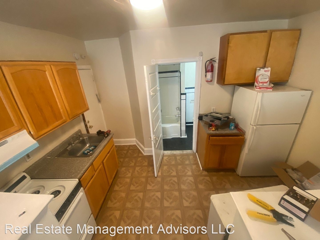 814 N 63rd Street - Photo 5