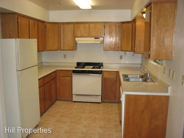 704 W 2nd Ave #1-#9 - Photo 3