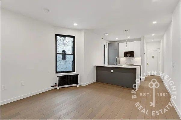 19 Wyckoff Street - Photo 1