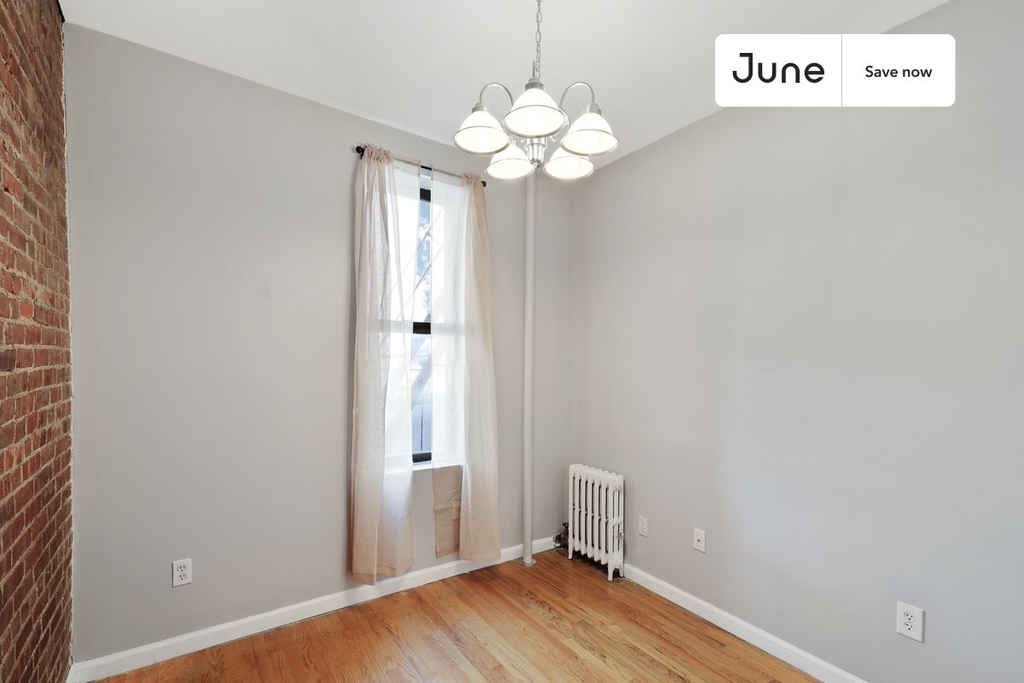 405 East 90th Street - Photo 2