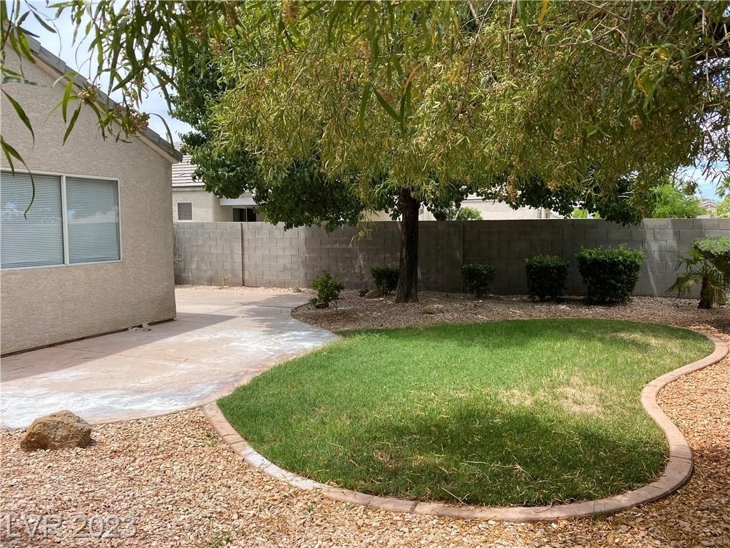 3260 Fossil Springs Street - Photo 22