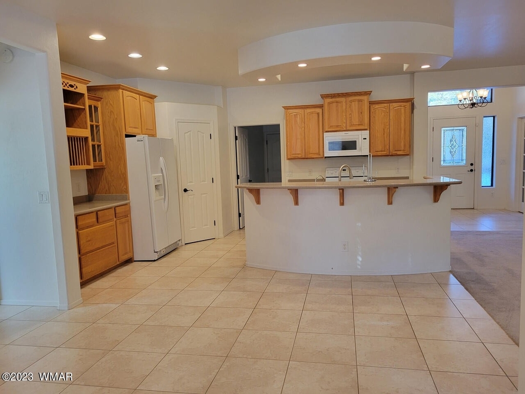 3641 N Country Club Drive - Photo 8