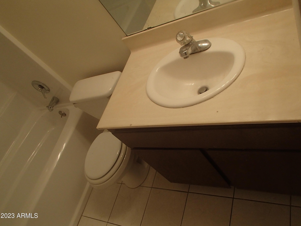 10216 N 46th Drive - Photo 5