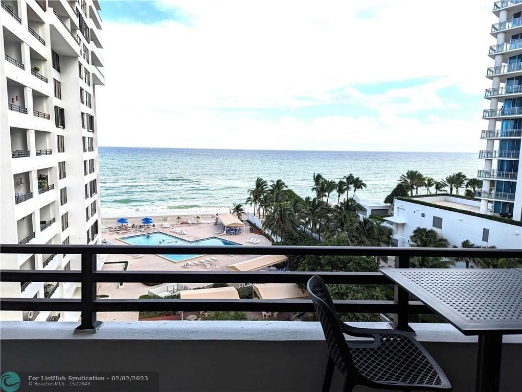 3505 S Ocean Dr - Photo 0