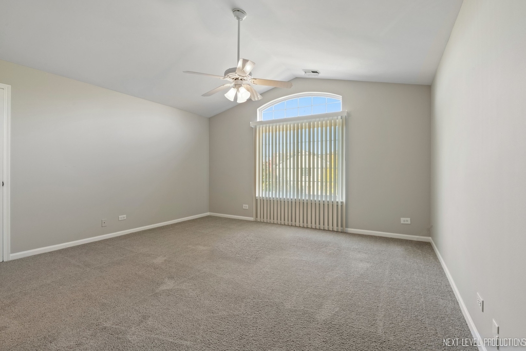 987 Parkhill Circle - Photo 9