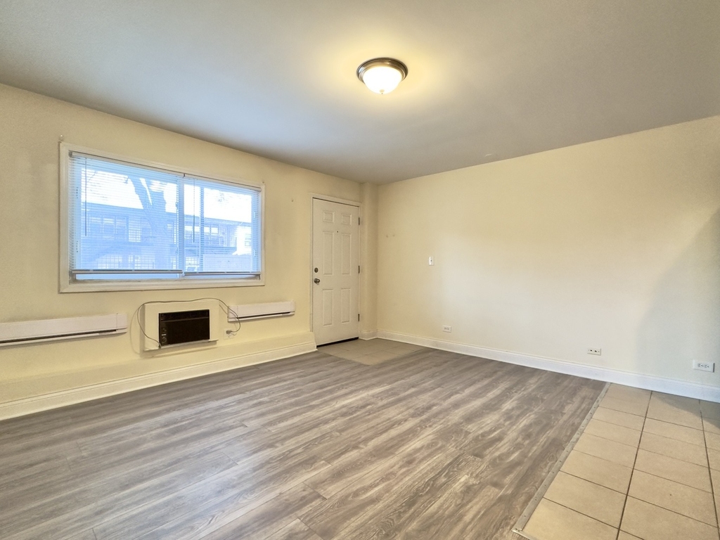 5858 W Fullerton Avenue - Photo 2