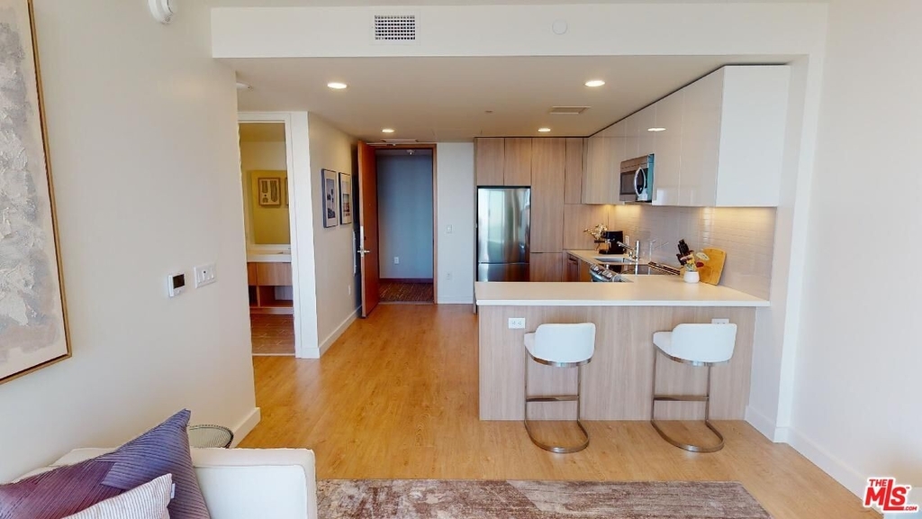 11750 Sw Wilshire Blvd - Photo 4