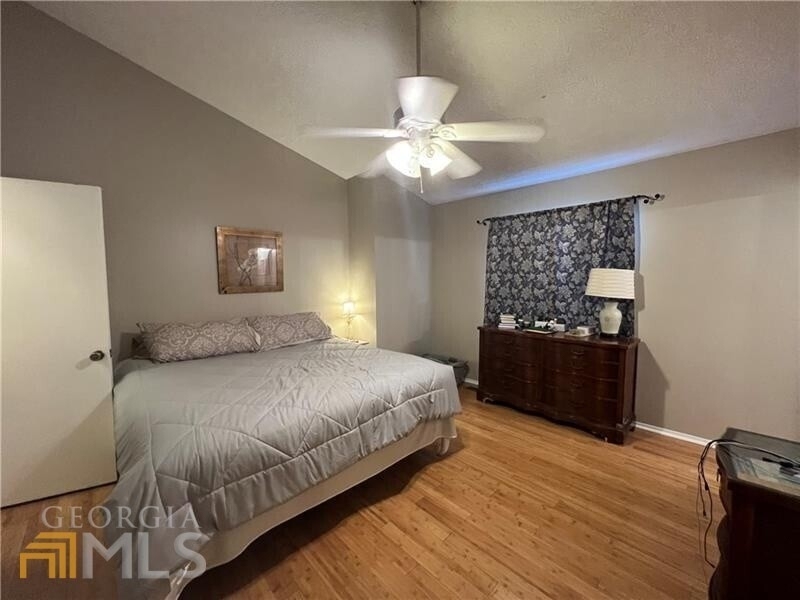 2104 Queen Anne Ct - Photo 11