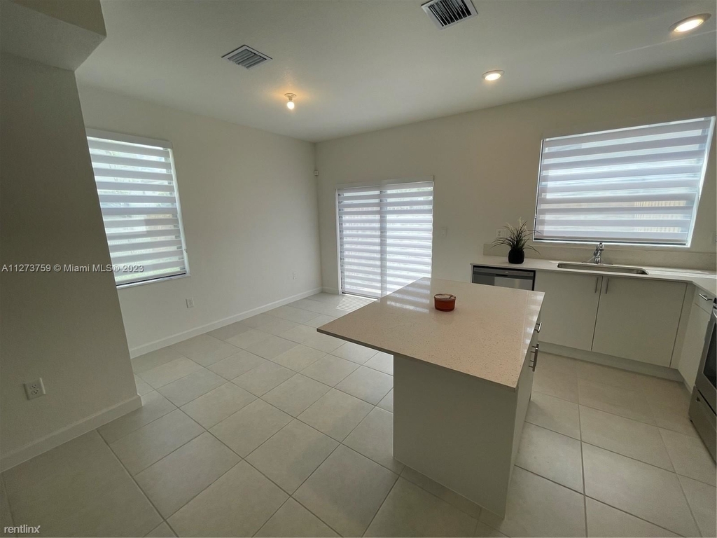 12944 Sw 233rd Ter - Photo 5