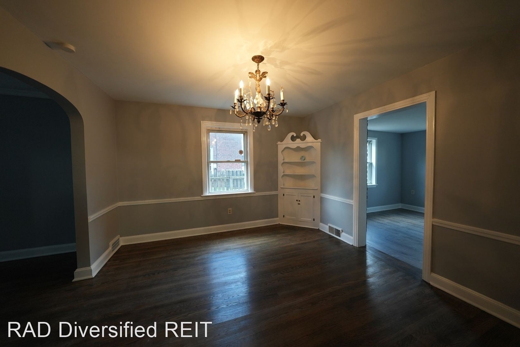 151 Bryn Mawr Ave - Photo 4