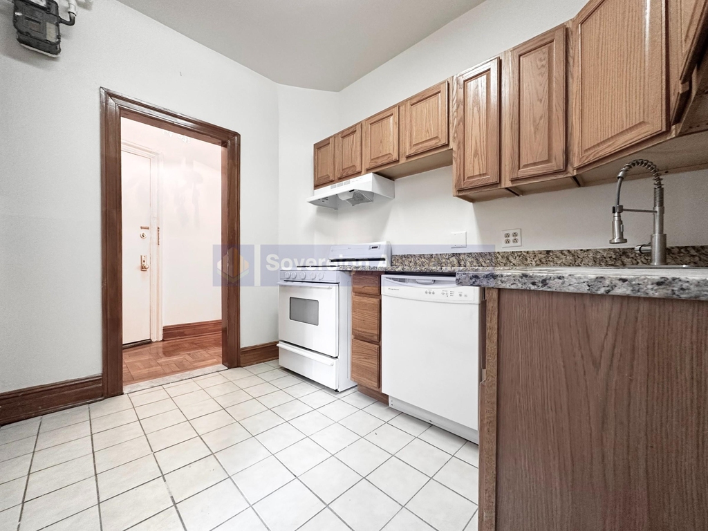 64 West 108th Street - Photo 7