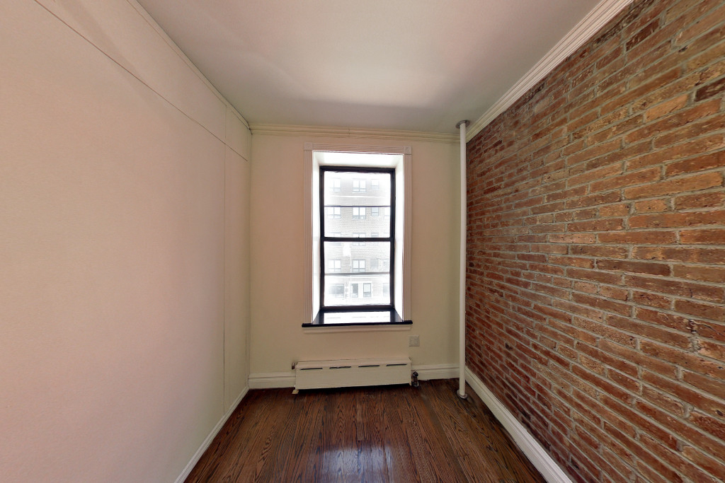 420 West 51st Street - Photo 6