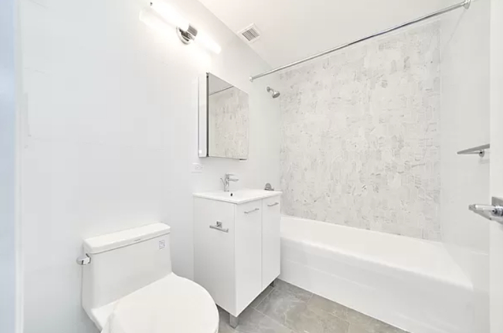 West 67 St  - Photo 4