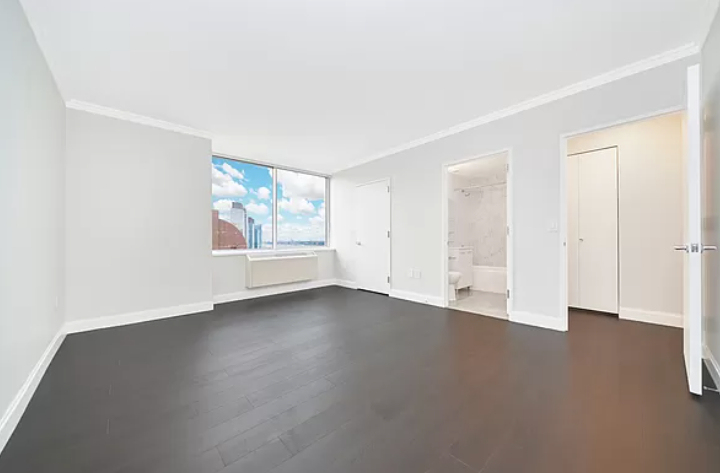 West 67 St  - Photo 2