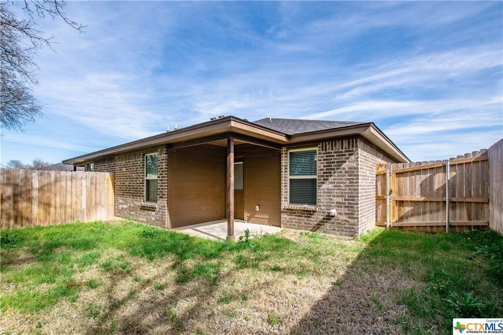 2603 Leroy Lane - Photo 1