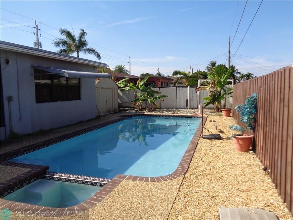 9571 Sunset Strip - Photo 17