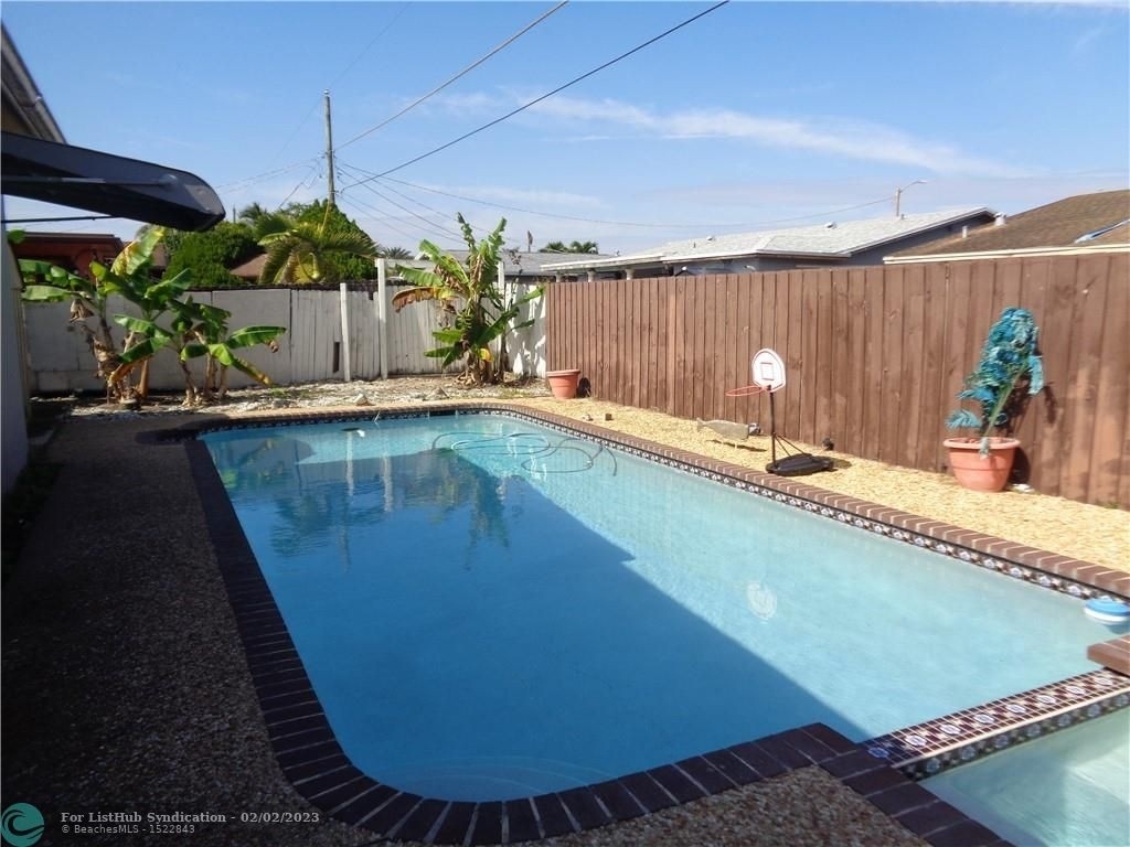 9571 Sunset Strip - Photo 16