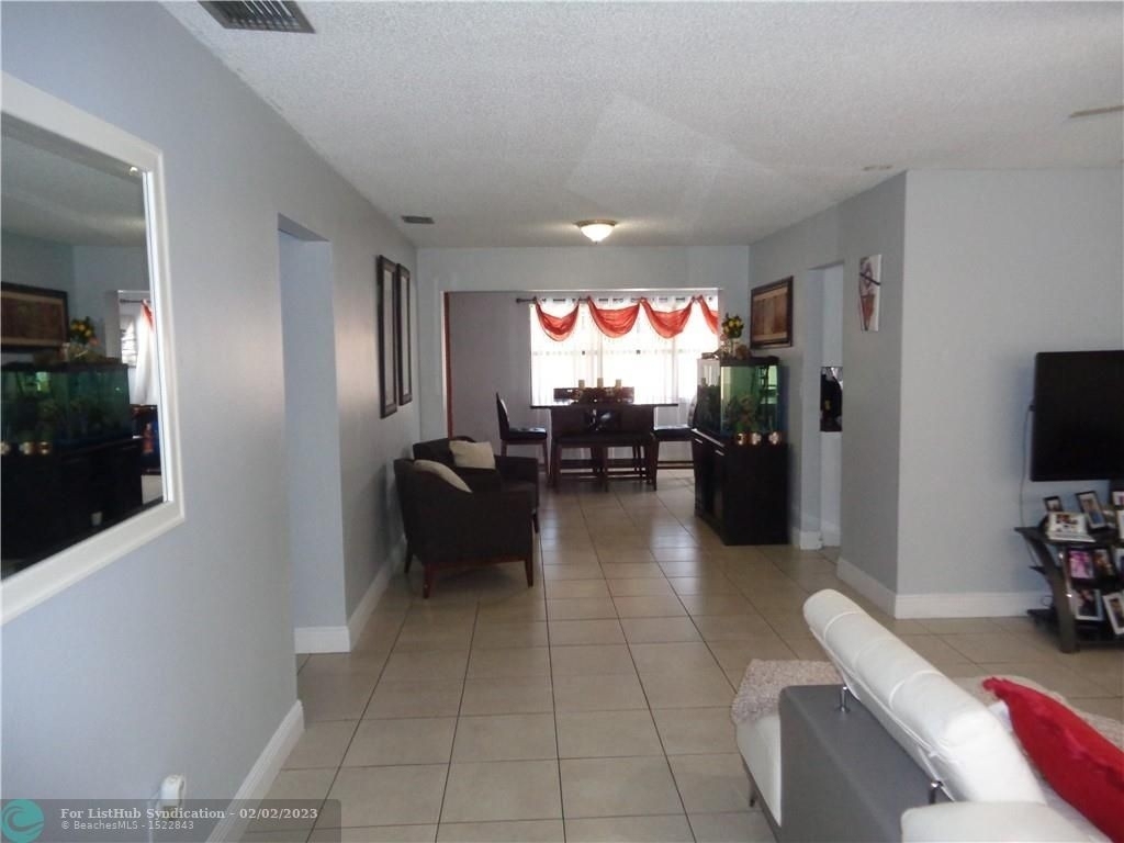 9571 Sunset Strip - Photo 3
