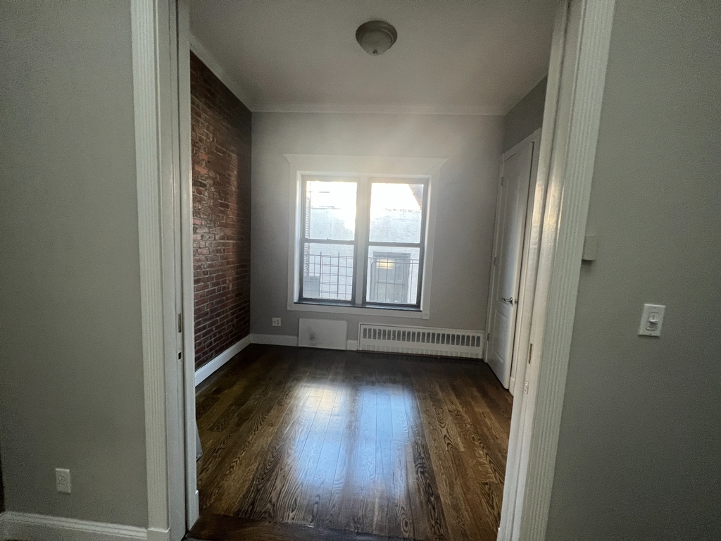 209 East 25th Street - Photo 0