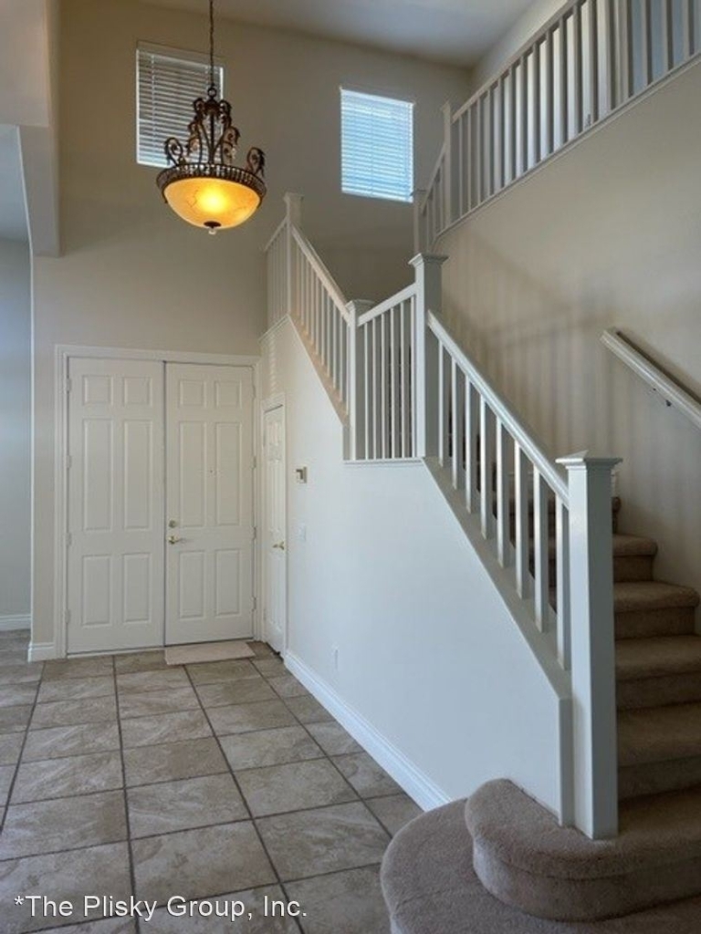 3228 Desert Sage Court - Photo 2