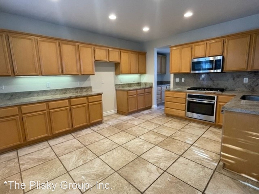 3228 Desert Sage Court - Photo 4