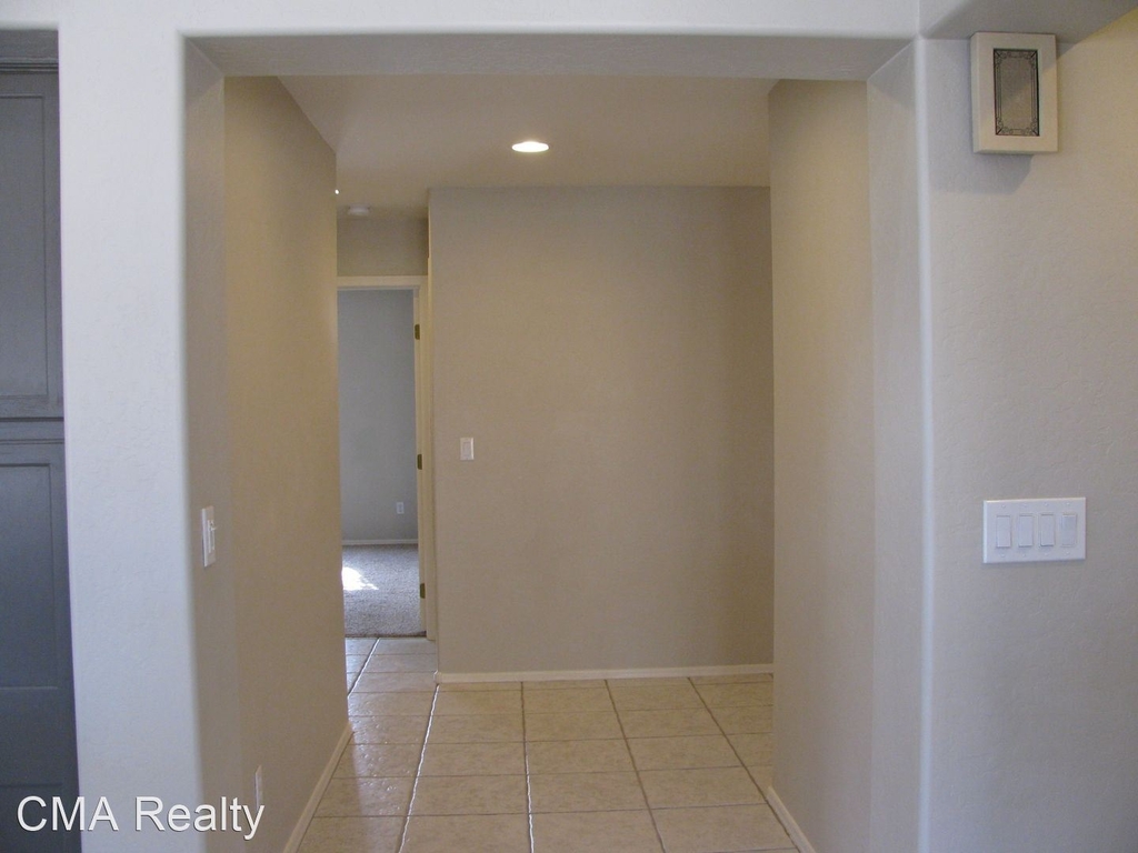 1540 Addington Drive - Photo 13