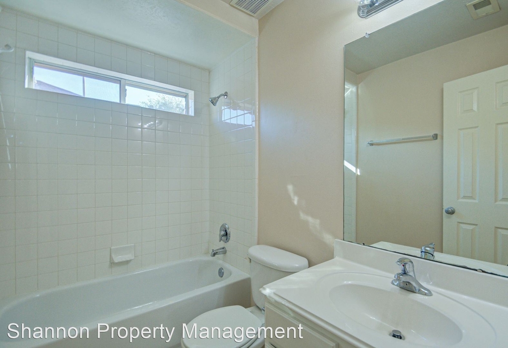 3703 Lamppost Place - Photo 19