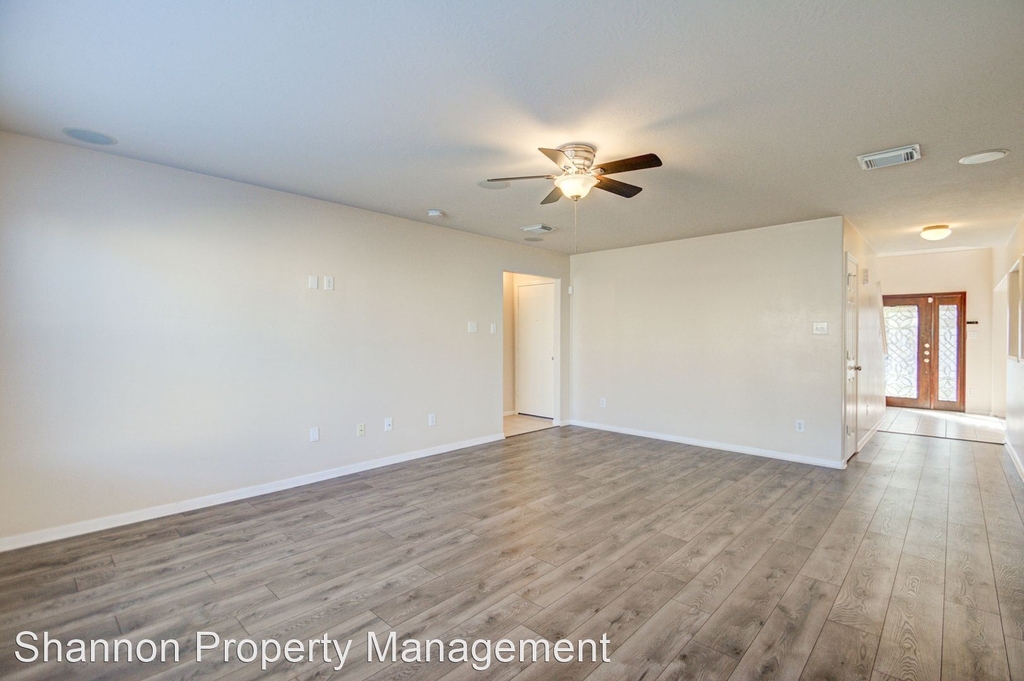 3703 Lamppost Place - Photo 4